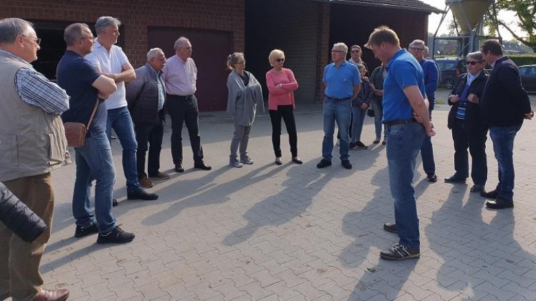 Zwischen Europawahlkampf und Hofbesichtigung bei Landwirt Budde